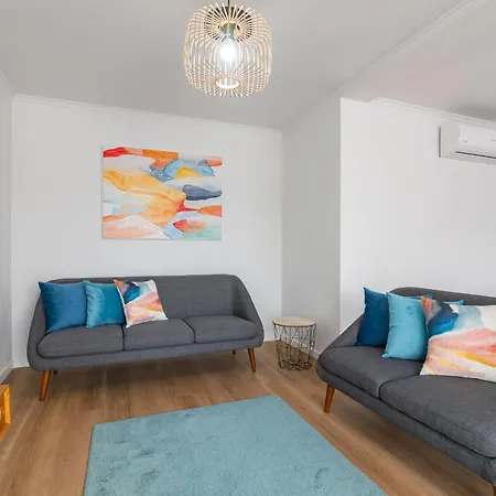 Mar & Lava 84-downtown