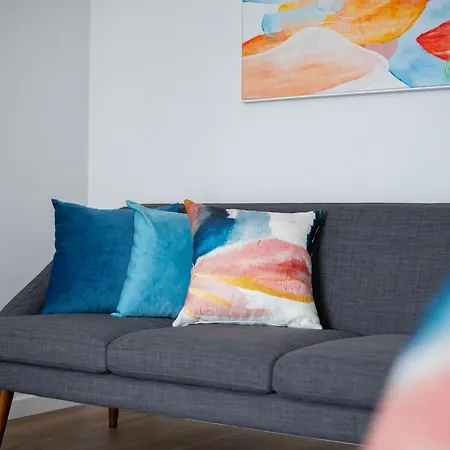 Mar & Lava 84-downtown