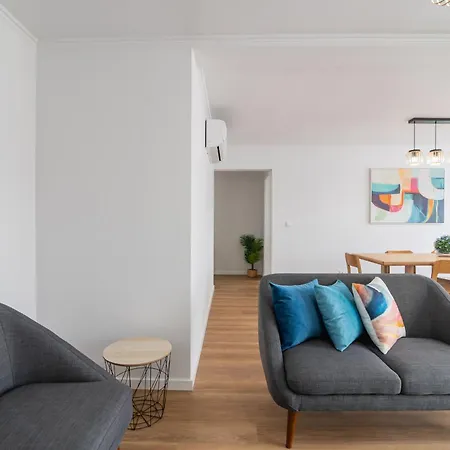 Mar & Lava 84-downtown *