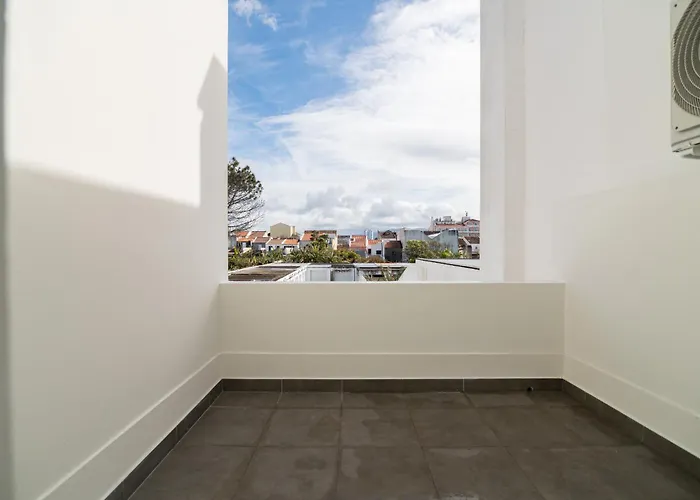 Mar & Lava 84-downtown