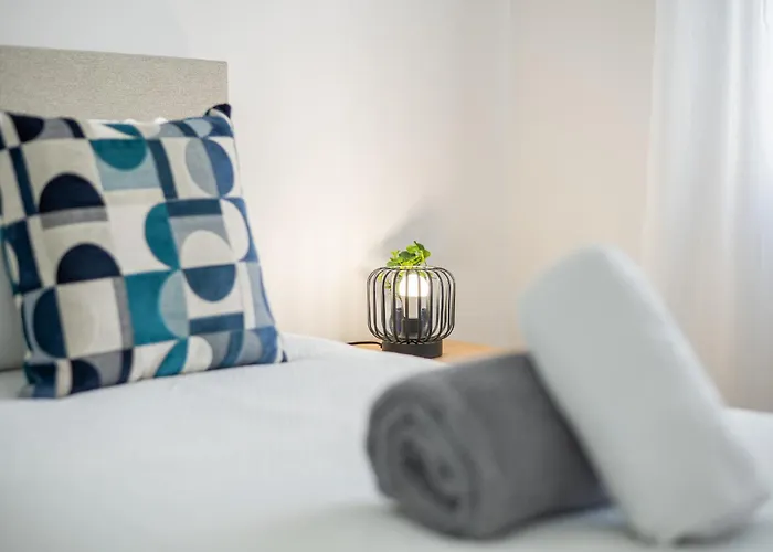 Mar & Lava 84-downtown *